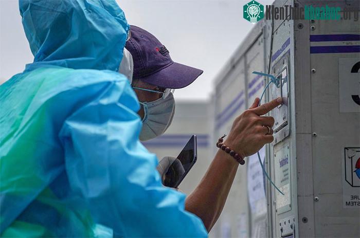 Vaccine được Việt Nam phê duyệt theo phác đồ tiêm 2 liều tiêu chuẩn cho người từ 18 tuổi trở lên.