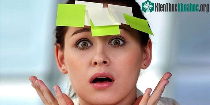 Top 10 dấu hiệu cho thấy bạn đang bị mất ngủ ảnh 0