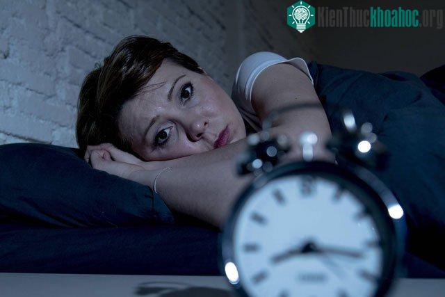 Ngủ không đủ có nguy cơ tăng sa sút trí tuệ