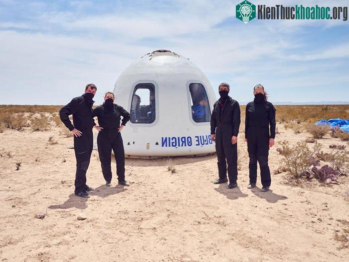 Tàu vũ trụ New Shepard của Blue Origin