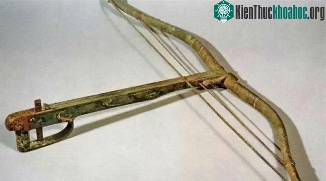 Hình ảnh nỏ của Tần Tuấn sau khi được phục dựng.