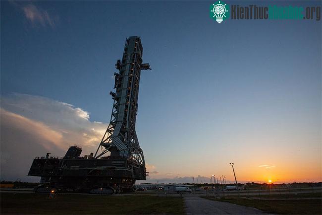 Hệ thống SLS - Tên lửa cuối cùng của NASA ảnh 1