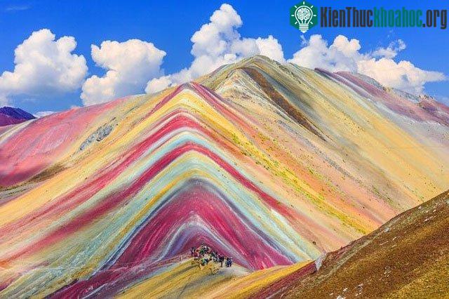 Núi cầu vồng, Peru