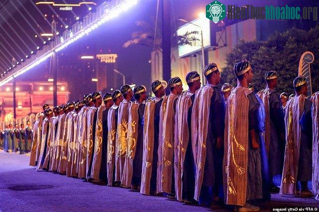 Các màn trình diễn được chuẩn bị công phu và mãn nhãn.