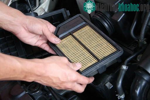 4 mẹo khử mùi xe ô tô đơn giản, nhanh chóng ảnh 2