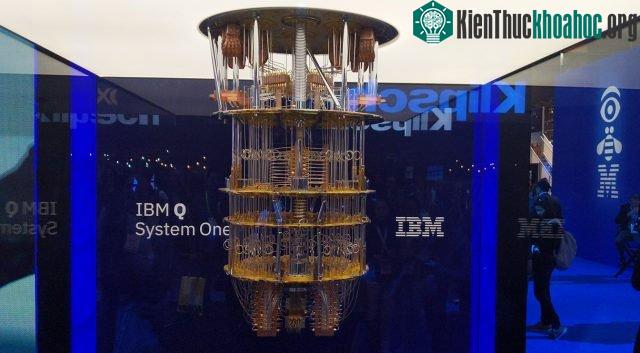 Máy tính "IBM Q Systems One".