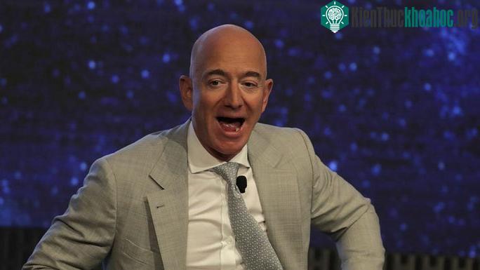 Tỉ phú Jeff Bezos