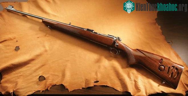 Winchester Model 70 với Radio bán dẫn