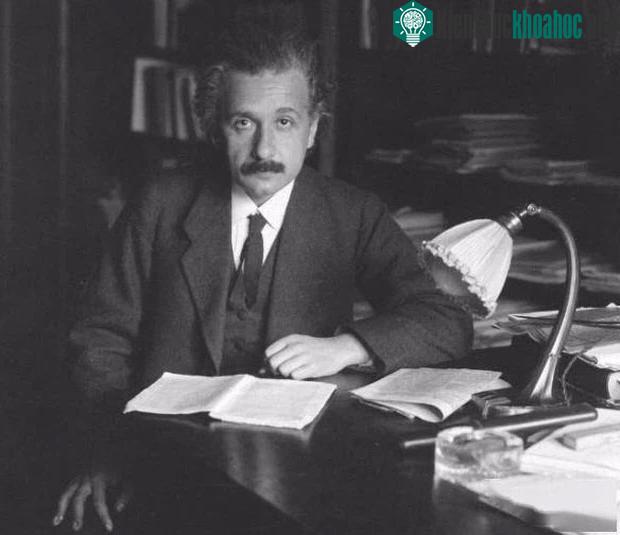 Einstein