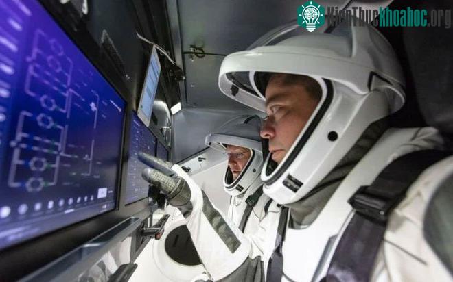 SpaceX và NASA đã thực hiện sứ mệnh thứ hai của tàu Dragon (Crew-2)