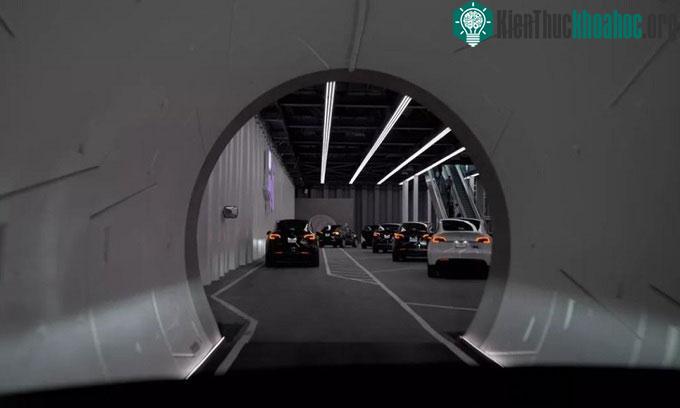 Đường hầm Loop bên dưới Trung tâm hội nghị Las Vegas.
