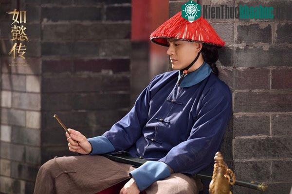 Những điều luật nghiêm ngặt kiểm soát tới cả chuyện... đi vệ sinh