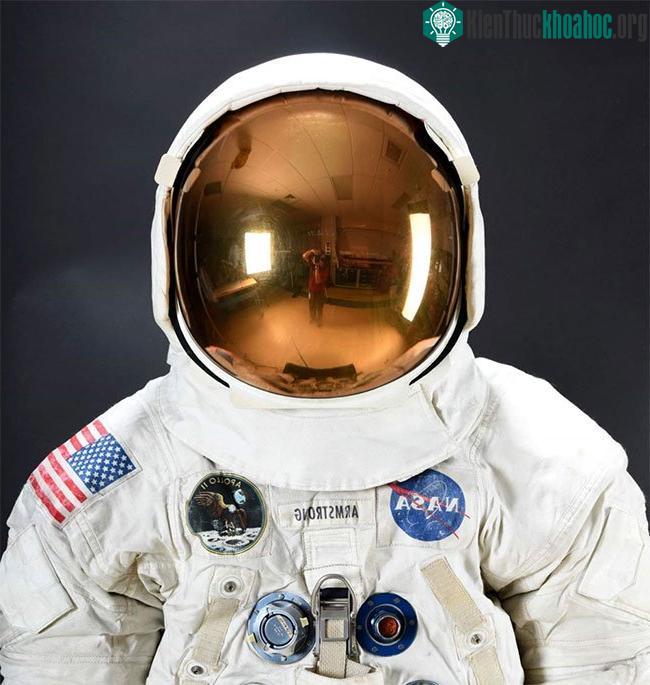 Bộ đồ vũ trụ của nhà du hành Neil Armstrong trong sứ mạng Apollo 11 năm 1969.