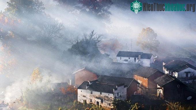 Nhà ở truyền thống vùng Huy Châu tôn trọng cảnh quan và môi trường tự nhiên.