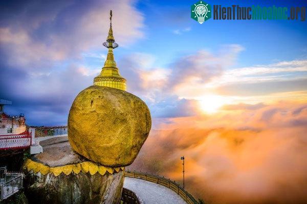 Kyaiktiyo, Myanmar