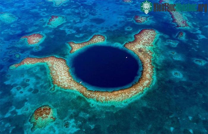 Great Blue Hole