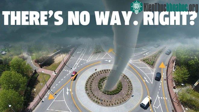 Liệu xe cộ di chuyển thành hình vòng tròn có thể tạo ra lốc xoáy hay không?