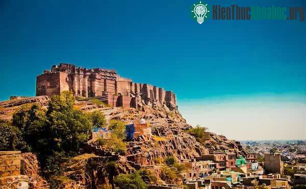 Cận cảnh toà lâu đài Mehrangarh.