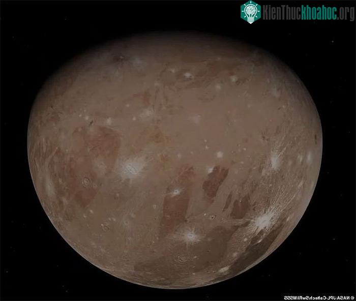 Những bức ảnh tuyệt đẹp về mặt trăng Ganymede.