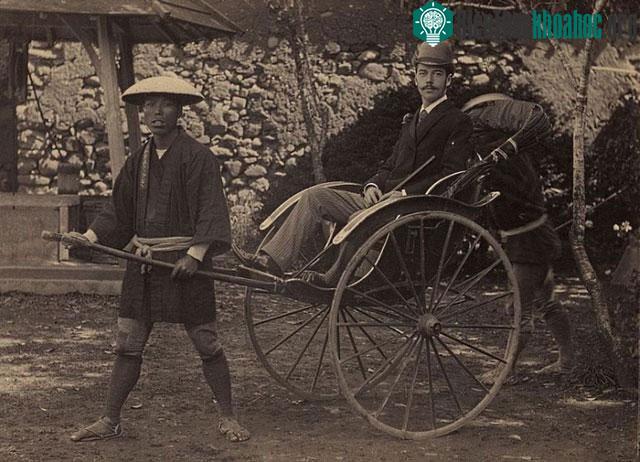 Sa hoàng Nicholas II tại Nagasaki, Nhật Bản, năm 1891.