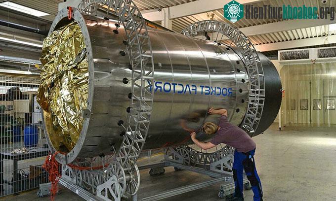Một phần tên lửa RFA One đang được phát triển bởi công ty Rocket Factory Augsburg.