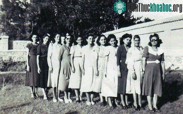 Hình ảnh những người phụ nữ Afghanistan năm 1940.