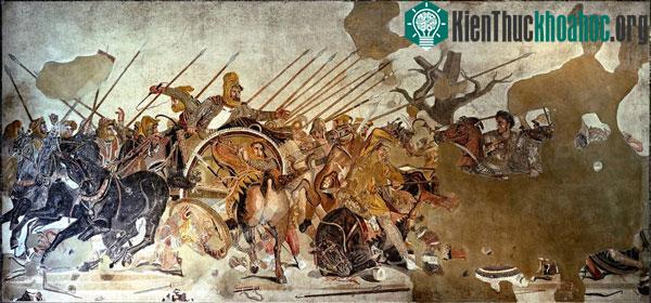 Vì chưa kiểm soát được nơi vừa chinh phục, Alexander đã truy đuổi đến cùng thống lĩnh xứ Ba Tư