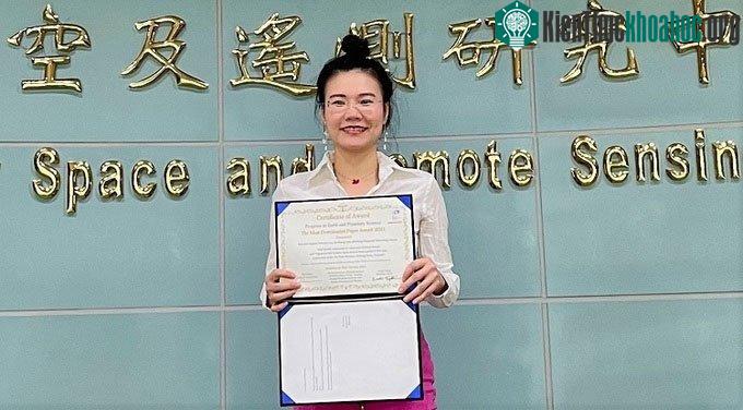 TS Kim Anh nhận giải thưởng danh giá từ tạp chí Progress in Earth and Planetary Science (PEPS) Nhật Bản.