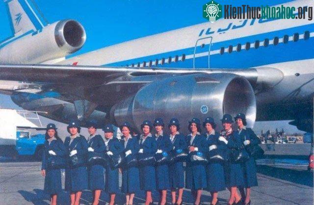 Các tiếp viên hàng không của Afghanistan.