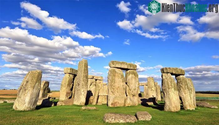 Bãi đá cổ Stonehenge.