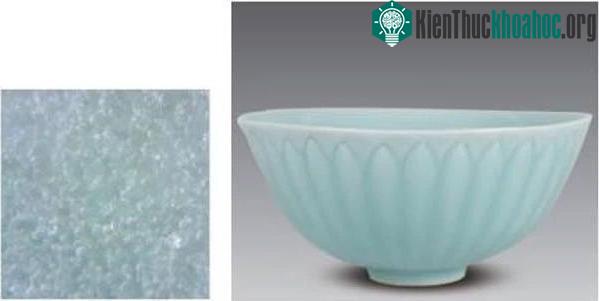 Hình ảnh phóng đại lớp men sứ.