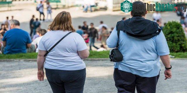 Phụ nữ trẻ tuổi và có chỉ số BMI dưới 35 thường thuộc vào nhóm béo khỏe MHO.