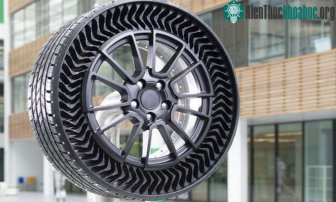 Thiết kế lốp Uptis của Michelin.