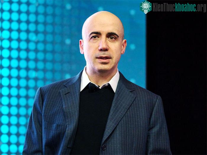 Tỷ phú Yuri Milner.