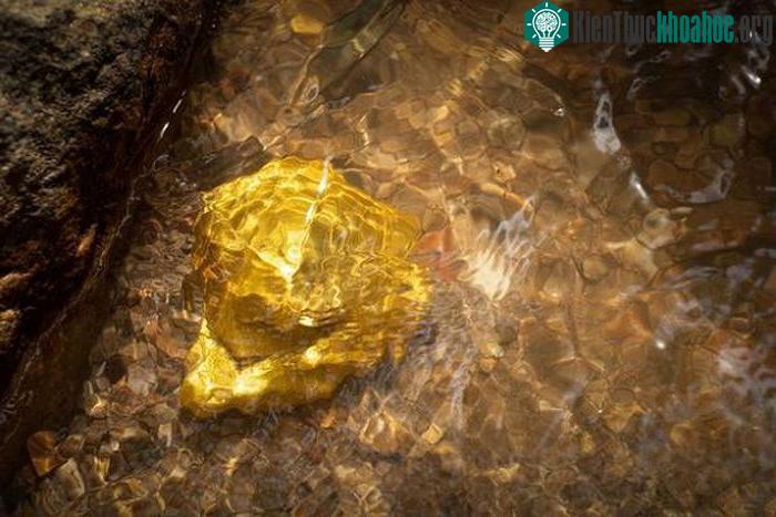 Trong suốt một thời gian dài, dãy núi này “chìm” trong những đồn đoán đầy ma mị có từ thế kỷ 16