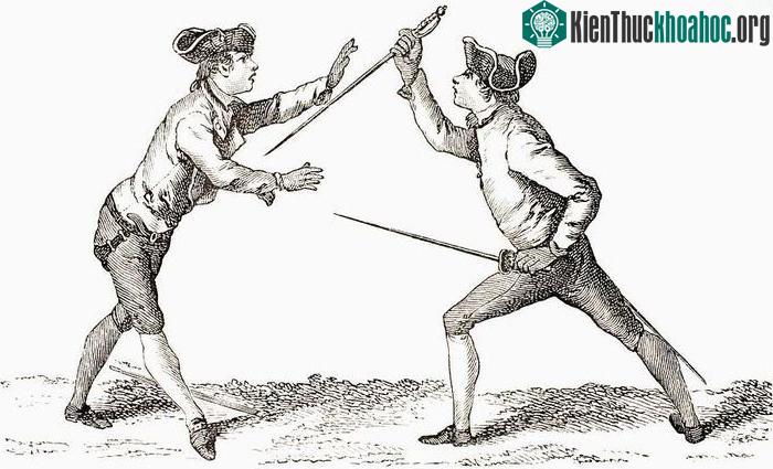 Những thanh kiếm mảnh trở lại chiến trường trong thời kỳ súng ống phát triển.