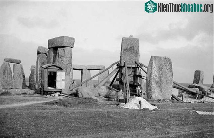 Vòng tròn đá khổng lồ Stonehenge