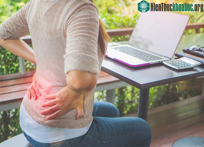 Viêm khớp dạng thấp thường xảy ra ở bàn tay, cổ tay, mắt cá chân...