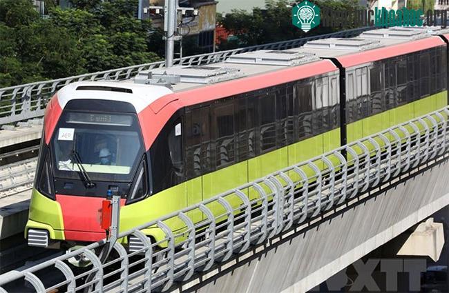 Tốc độ khai thác thương mại trung bình 35km/h.
