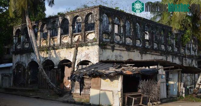 Grand-Bassam là một thuộc địa bị bỏ hoang của Pháp