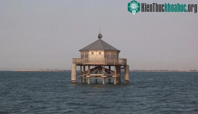 Ngọn hải đăng ở nơi tận cùng của thế giới