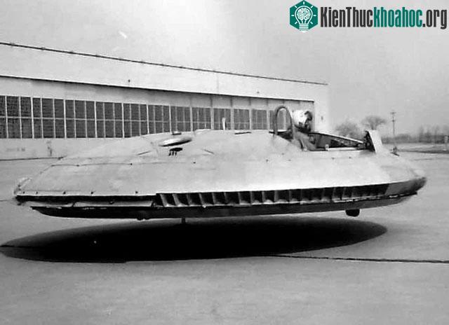 Không quân Mỹ muốn một chiếc máy bay cất cánh và hạ cánh thẳng đứng (VTOL)