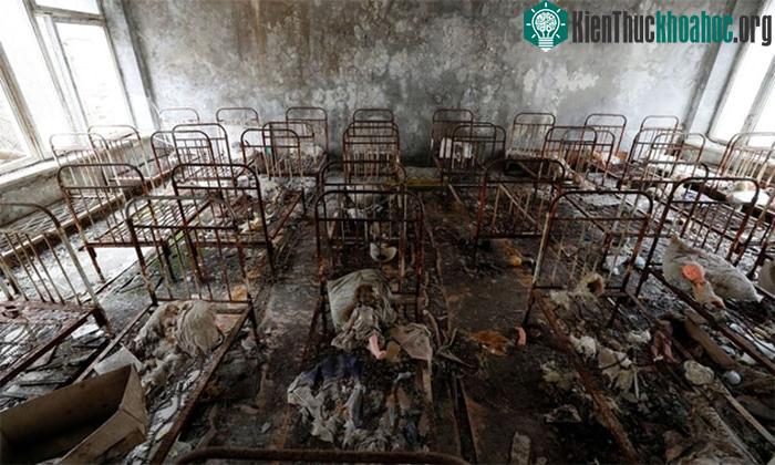 Bên trong một trường mẫu giáo ở thành phố bị bỏ hoang Pripyat.