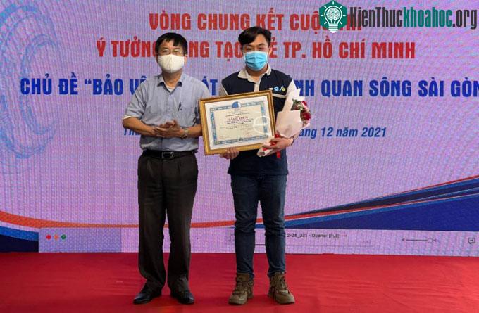 Võ Khánh Toàn
