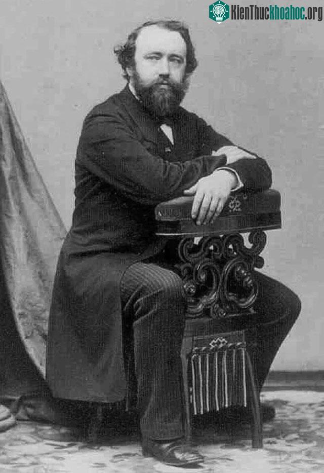 Nhạc sĩ, nhạc công, kiêm nghệ nhân Adolphe Sax.