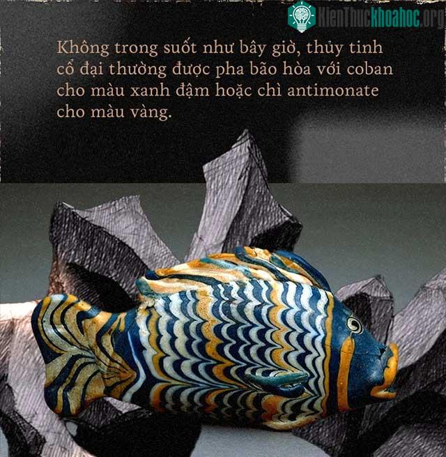 Thủy tinh cổ đại thường được pha bão hòa với coban