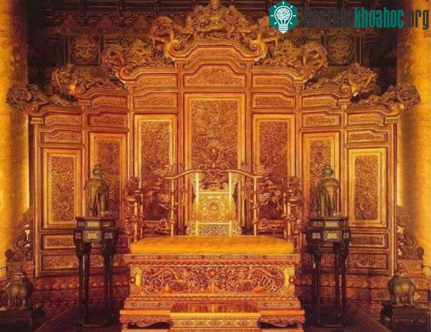 Kim tơ nam mộc thường được dùng để làm các vật dụng trong cung đình.
