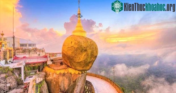 Tảng đá Golden, Myanmar
