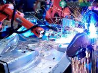 Ảnh Châu Âu chuẩn bị luật cho cuộc cách mạng robot công nhân