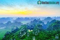 Ảnh Khám phá ra "hồ nước trên trời" độc nhất vô nhị được ôm trọn bởi "8 nàng tiên"